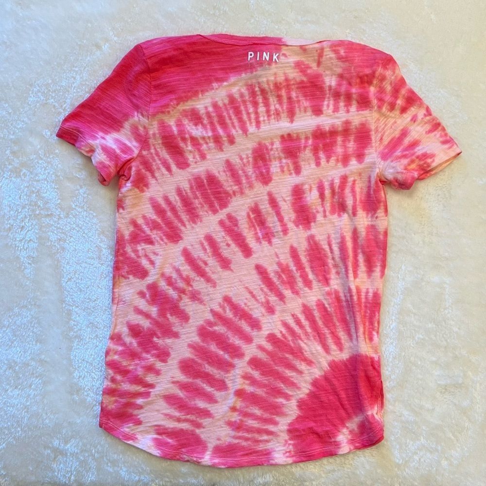 Pink VS Abstract Top - Picture 4 of 5